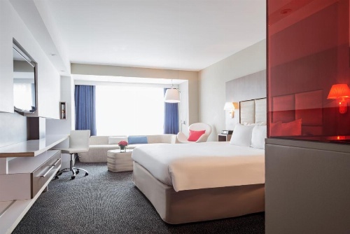 Novotel Montreal Centre image 25