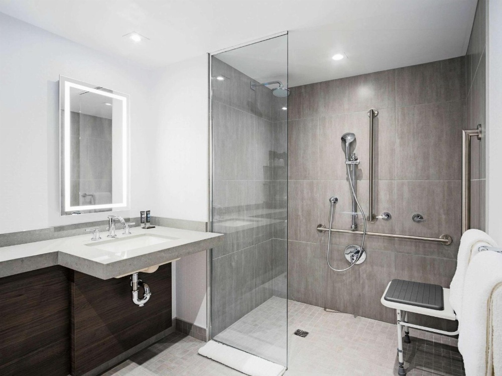 Novotel Montreal Centre Main image